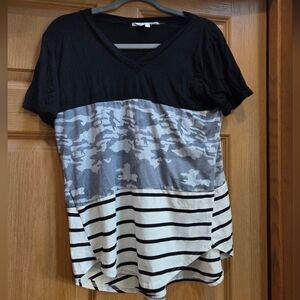 Amaryllis Black and Gray Camouflage Striped Tee